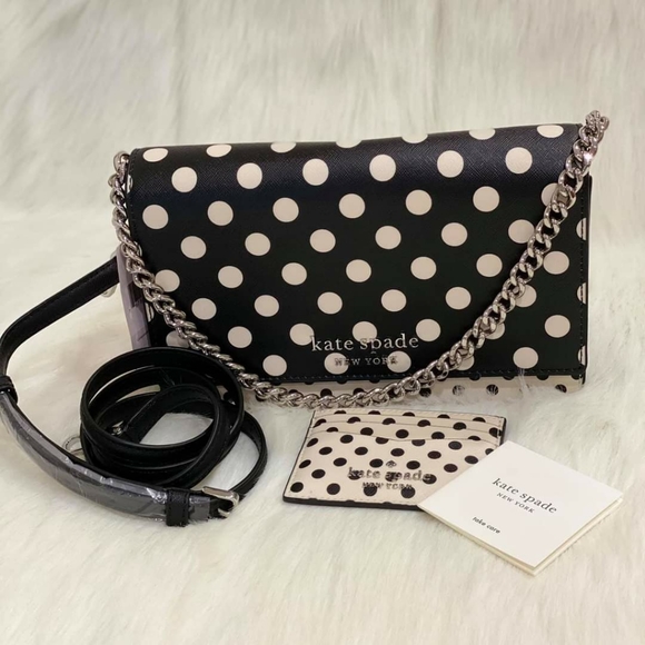 ♠️CAMERON PICTURE DOT♠️
CONVERTIBLE BAG WITH FREE - Picture 5 of 6